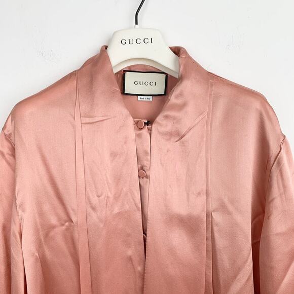 NWT Gucci Pink Satin Pussy Bow Blouse  Size 44 - Picture 6 of 15